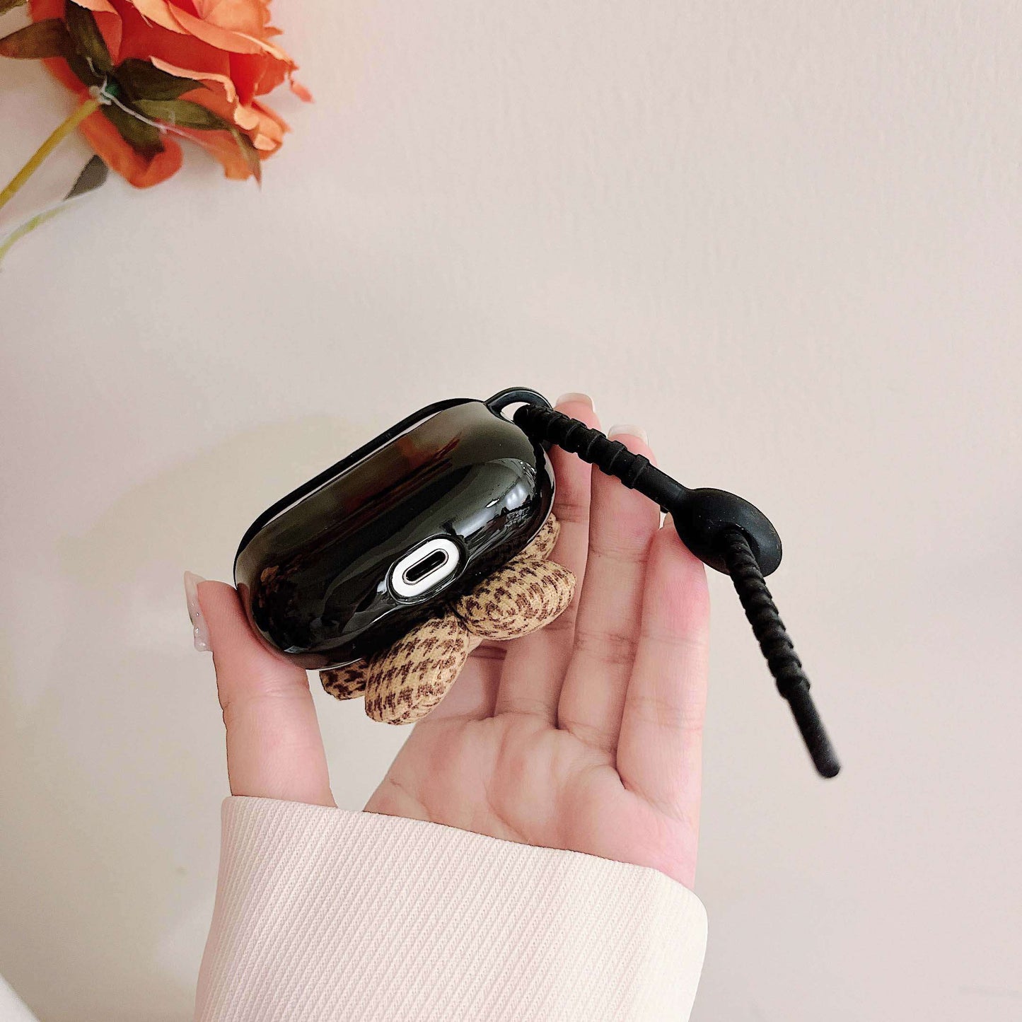 Forget-Me-Not Flower Hand Strap AirPods Pro Case Shock Proof Cover