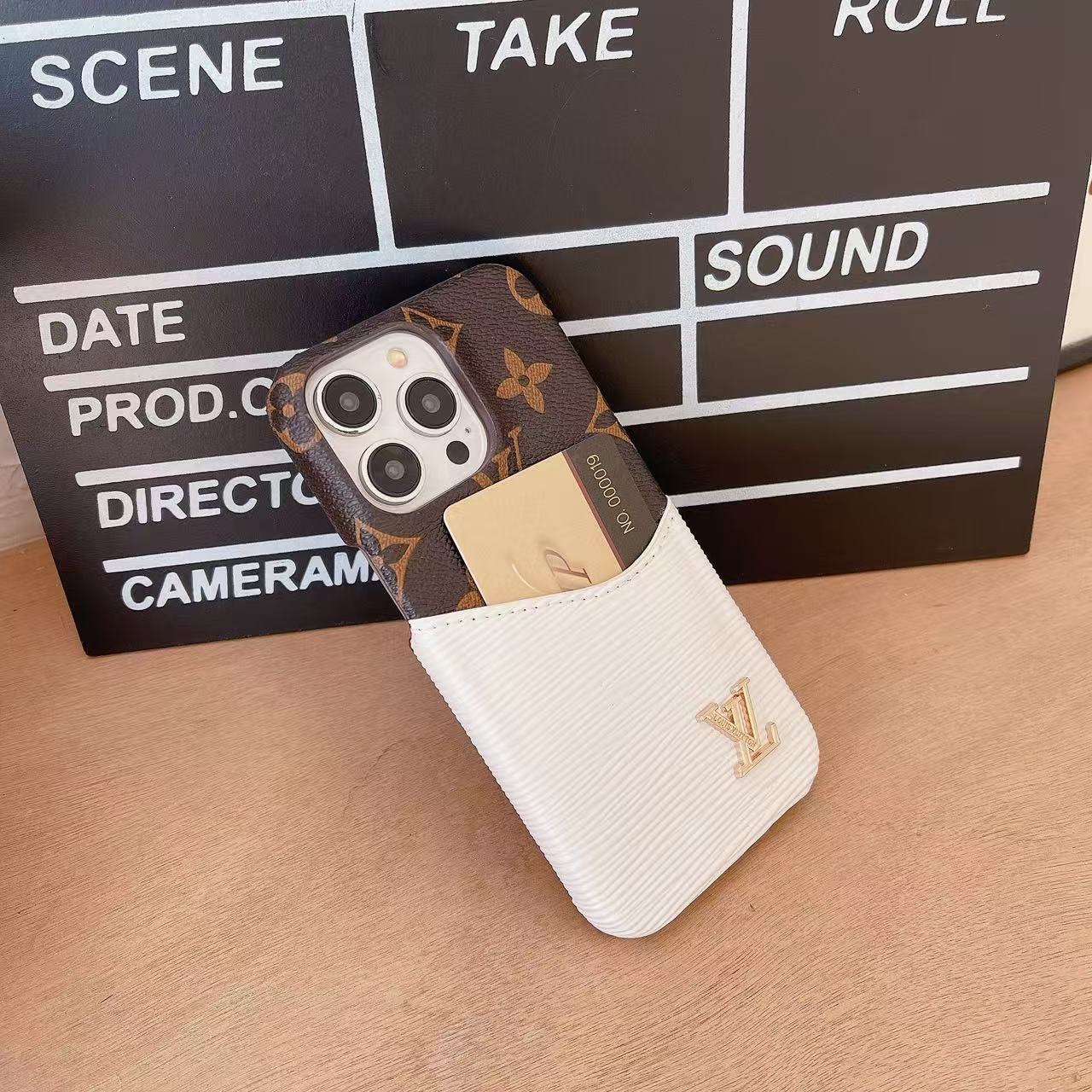 Pu iPhone Cover (card slot)