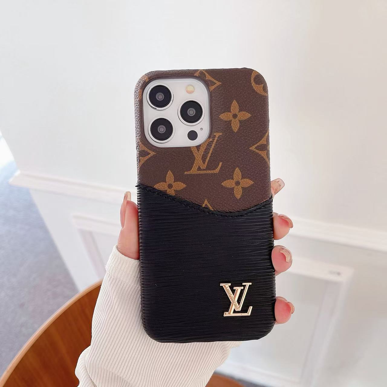 Pu iPhone Cover (card slot)