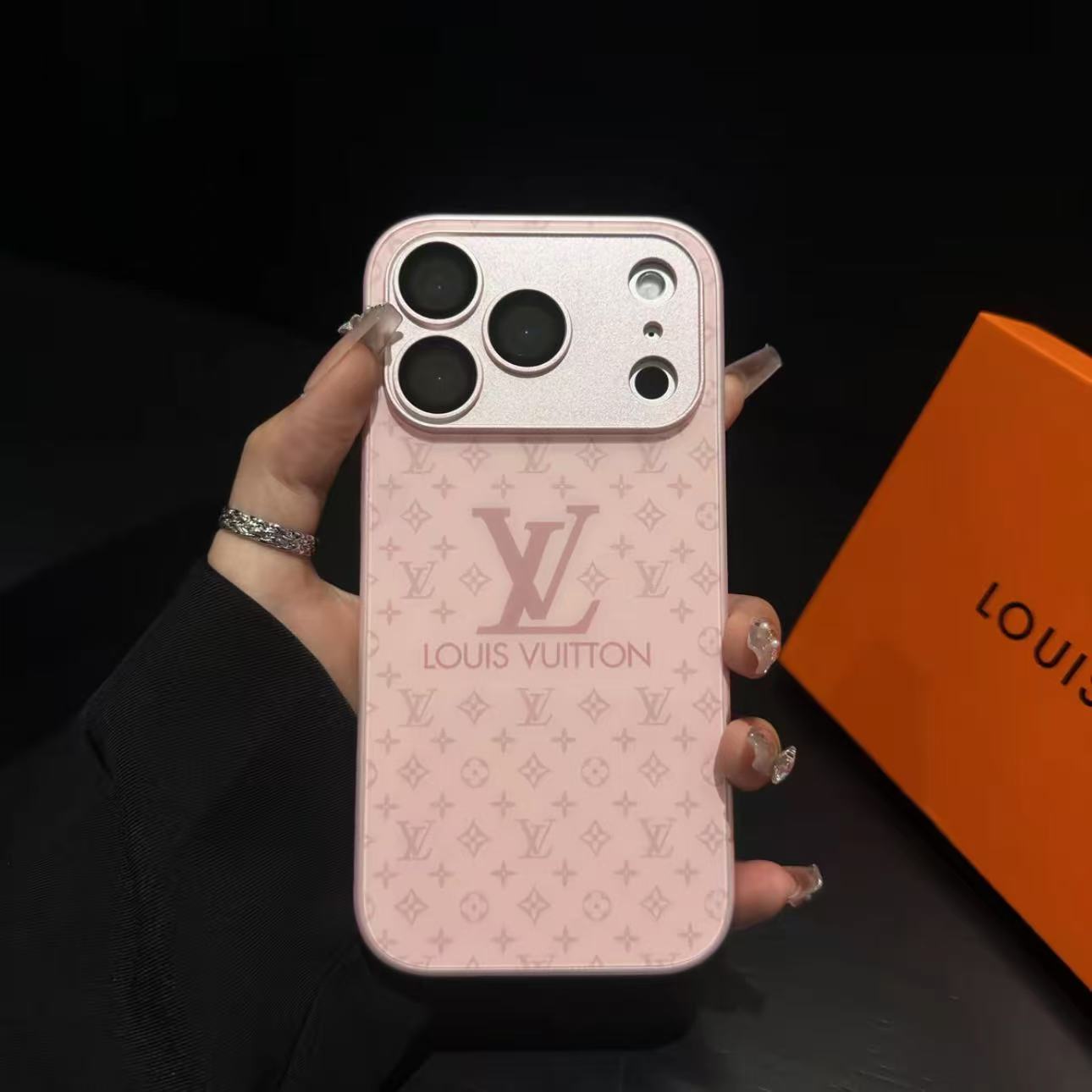 Mono iPhone Cover