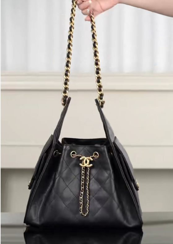New Stylish Versatile Shoulder Bag